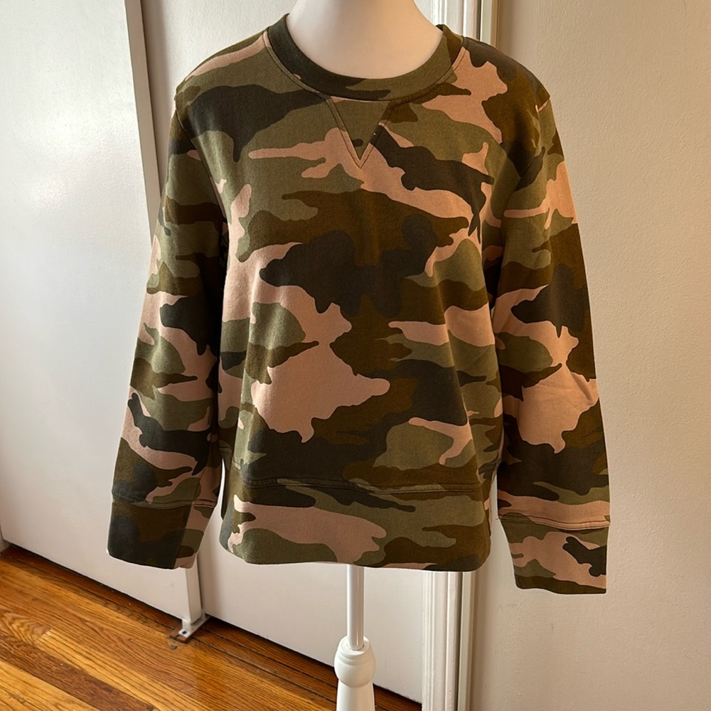 NWT Madewell camo sweatshirt